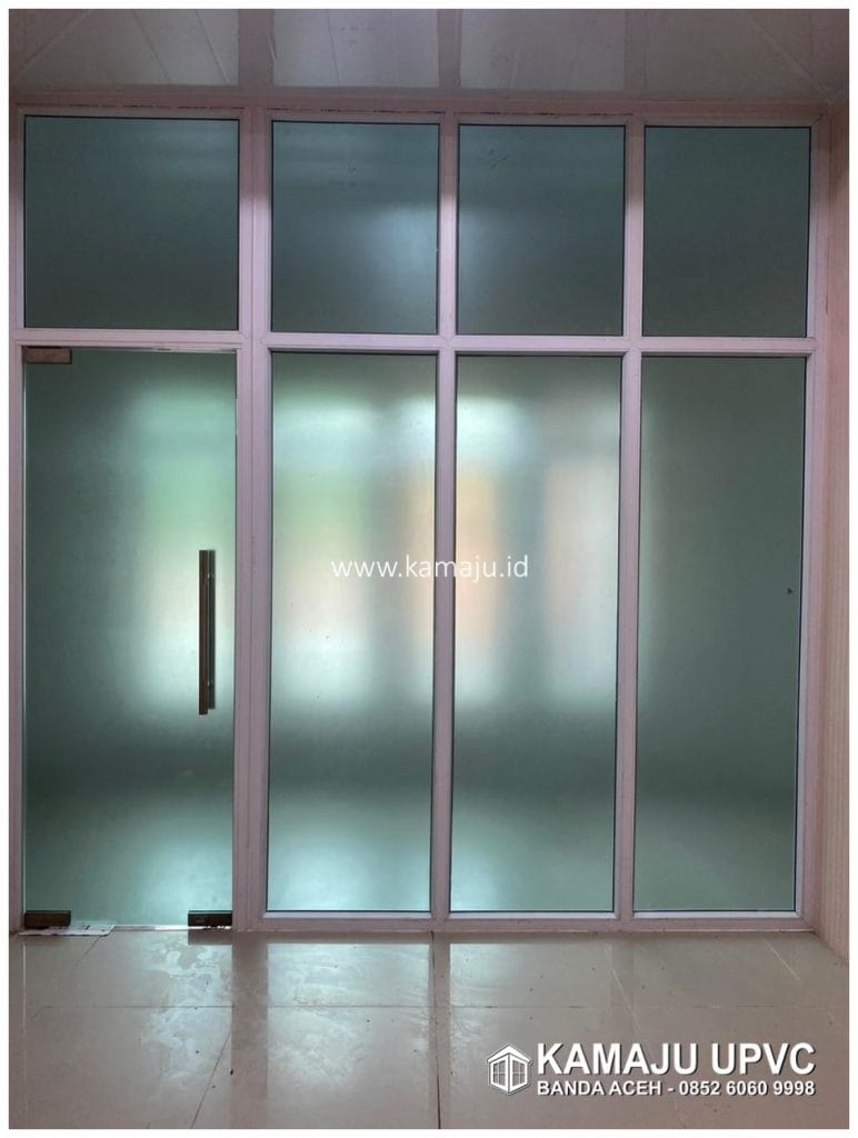 Partisi Kaca dan UPVC