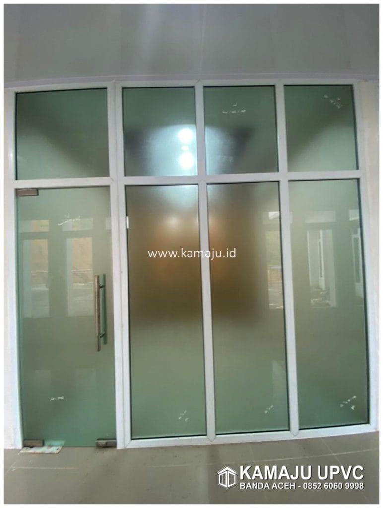 Partisi Kaca dan UPVC